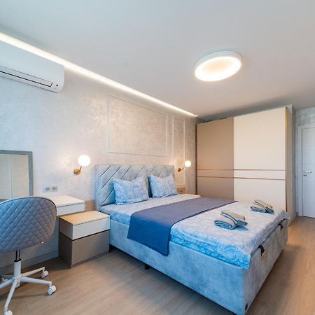Sky Symphony Apartamento Varna Exterior foto