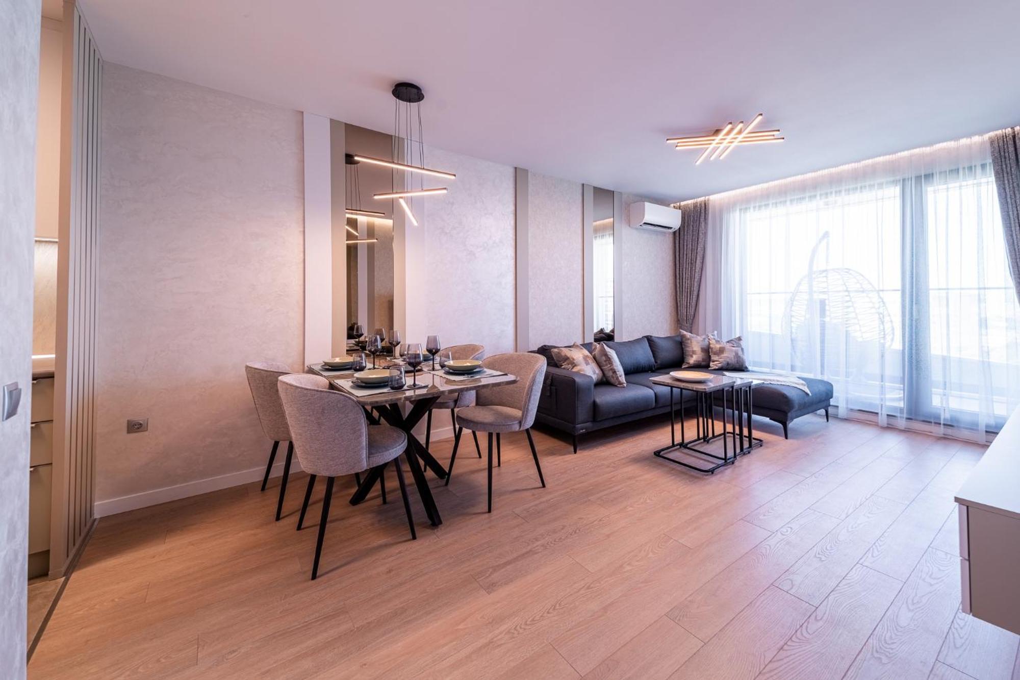 Sky Symphony Apartamento Varna Exterior foto