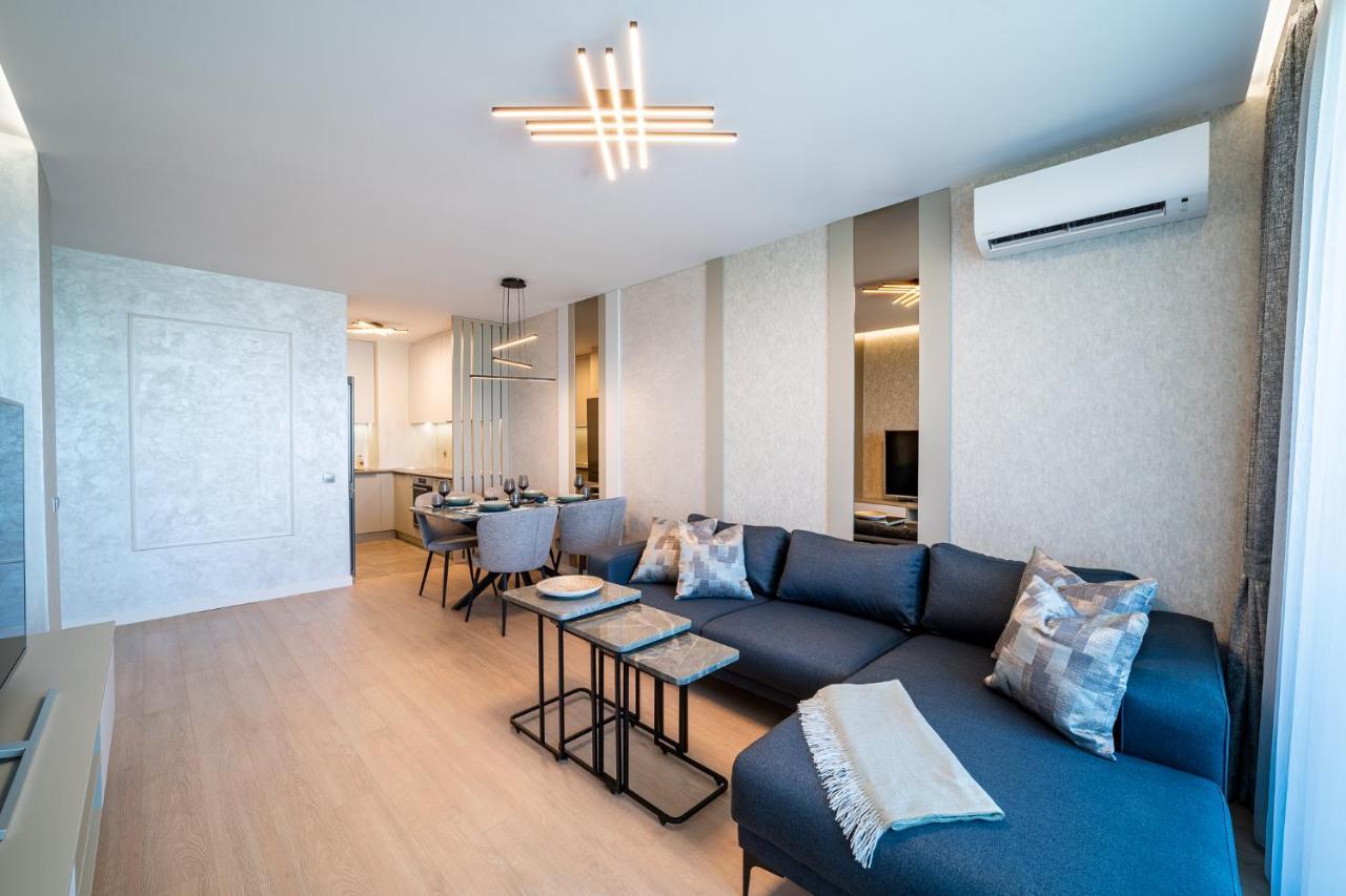 Sky Symphony Apartamento Varna Exterior foto
